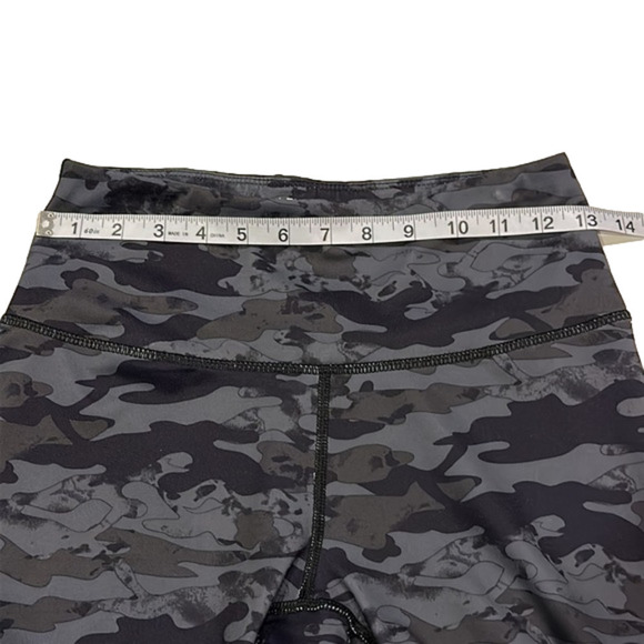 LAYER 8 size small leggings - Picture 5 of 7